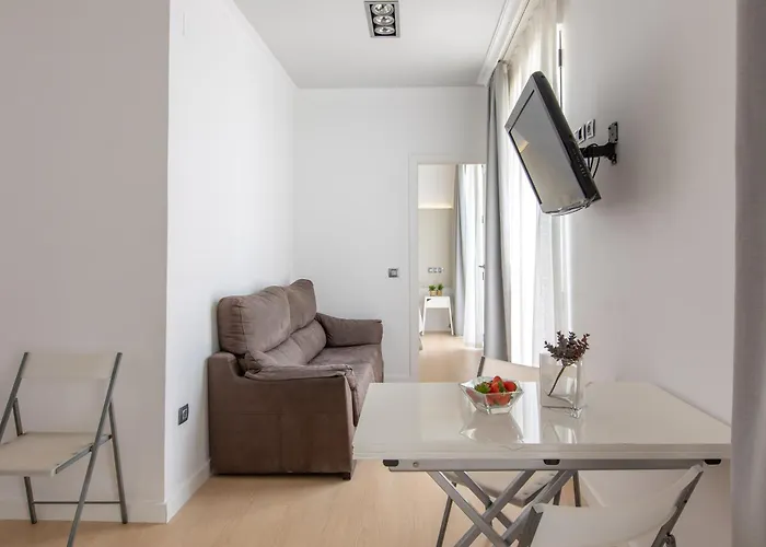 Senabre Palais Apartment